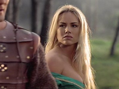 Кэндис Хиллебранд (Candice Hillebrand)